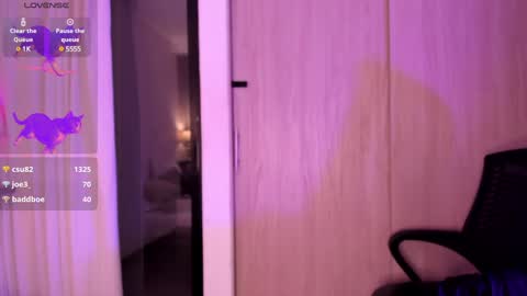 Luisa online show from 02/01/25, 04:46