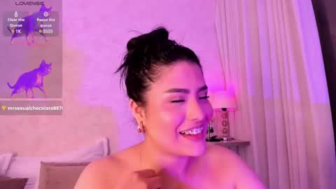 Luisa online show from 02/14/25, 01:56