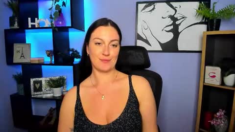 Snapshot of amanda_burn chatting on 03/26/26, 04:01 Amanda online show from 03/26/26, 04:01