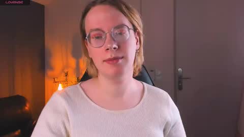 Snapshot of amanda_butlerr chatting on 10/05/25, 11:08 Hi im Amanda online show from 10/05/25, 11:08