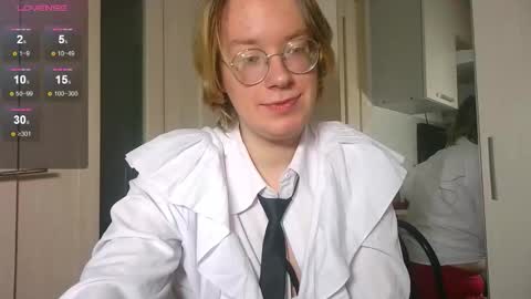 Snapshot of amanda_butlerr chatting on 02/05/26, 06:01 Hi im Amanda online show from 02/05/26, 06:01