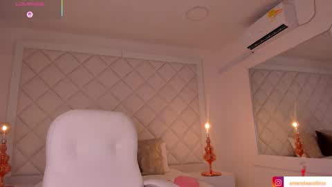 Amanda online show from 10/11/25, 01:16