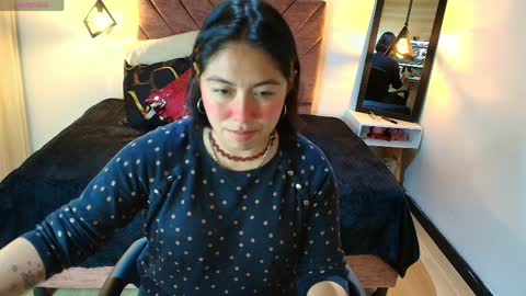 Snapshot of amanda_fox__ chatting on 04/01/26, 07:55 AMANDA FOX online show from 04/01/26, 07:55