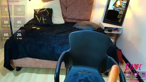 Snapshot of amanda_fox__ chatting on 04/02/26, 08:01 AMANDA FOX online show from 04/02/26, 08:01