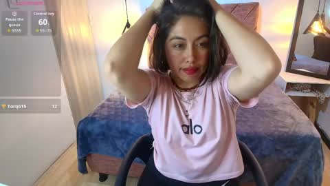 Snapshot of amanda_fox__ chatting on 04/08/26, 09:48 AMANDA FOX online show from 04/08/26, 09:48