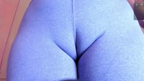 Amanda Marcuzzi  online show from 09/28/25, 12:32