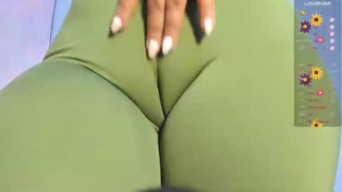 Amanda Marcuzzi  online show from 11/05/25, 11:54