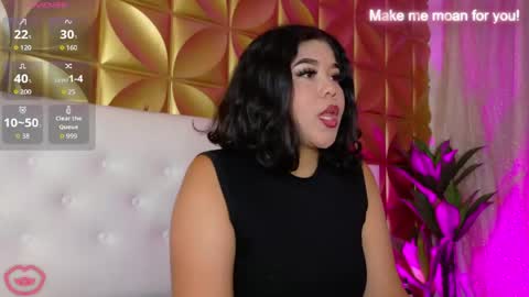 Snapshot of amanda_mooree_ chatting on 04/12/26, 04:17 Amanda Moore online show from 04/12/26, 04:17