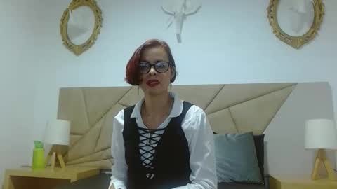 amanda_ramirez online show from 10/24/25, 07:54