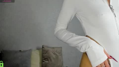 Amanda online show from 10/16/25, 02:12