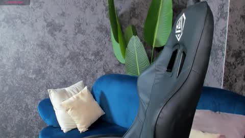 Amanda online show from 11/29/25, 08:28