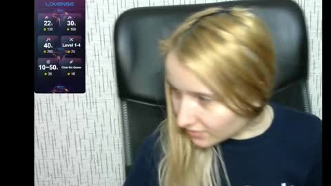 Snapshot of amanda_sherr chatting on 01/22/25, 01:11 Amanda online show from 01/22/25, 01:11