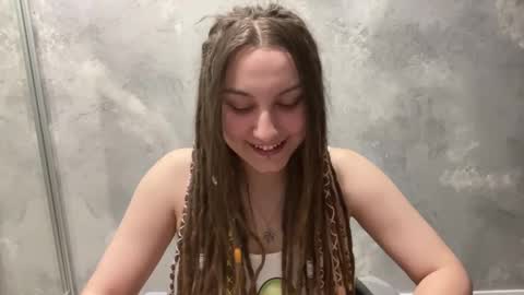 Snapshot of amanda_ss chatting on 03/10/26, 09:20 Amanda online show from 03/10/26, 09:20