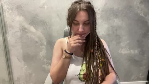 Snapshot of amanda_ss chatting on 03/18/26, 09:12 Amanda online show from 03/18/26, 09:12