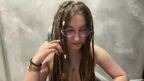 Snapshot of amanda_ss chatting on 03/19/26, 09:30 Amanda online show from 03/19/26, 09:30