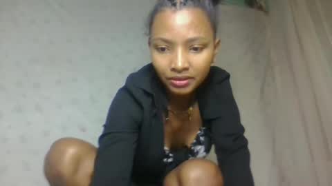 Snapshot of amandaaa25 chatting on 09/12/25, 08:03 amandaaa25 online show from 09/12/25, 08:03