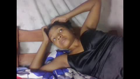 Snapshot of amandaaa25 chatting on 10/09/25, 04:38 amandaaa25 online show from 10/09/25, 04:38