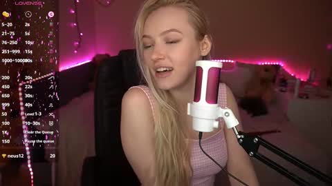 Snapshot of amandaafire chatting on 02/02/26, 07:18 Amanda online show from 02/02/26, 07:18