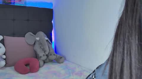 Amanda online show from 03/09/25, 03:22