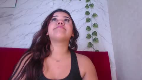 Snapshot of amandacanelamar chatting on 06/13/26, 03:26 Amanda 3 online show from 06/13/26, 03:26