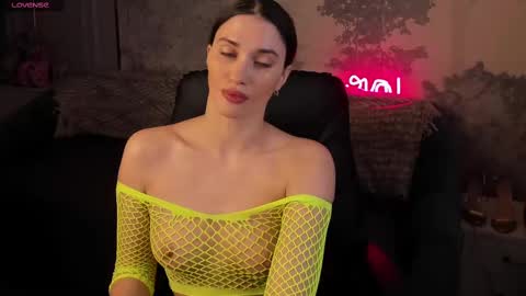 Amanda online show from 02/12/25, 01:09