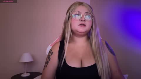 Amandha online show from 03/04/25, 05:24