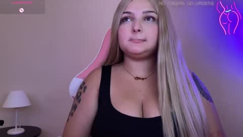 Amandha online show from 03/06/25, 08:16