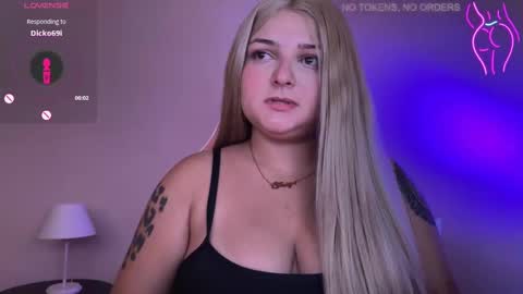 Amandha online show from 03/08/25, 08:25