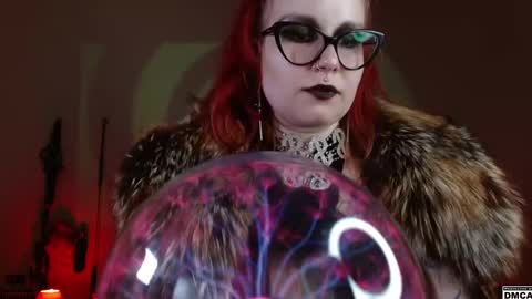 Goddess Amanita online show from 12/19/24, 05:40