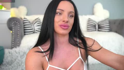 Snapshot of amanndaskye chatting on 04/15/26, 11:05 AmanndaSkye online show from 04/15/26, 11:05