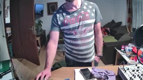 Snapshot of amanpur chatting on 11/03/25, 12:02 amanpur online show from 11/03/25, 12:02