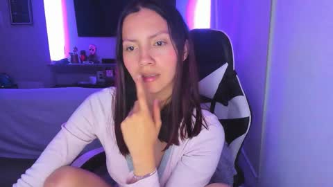 Liz online show from 09/09/25, 03:17