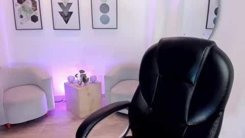 Snapshot of amara_foxx chatting on 03/14/26, 07:52 amara foxx online show from 03/14/26, 07:52