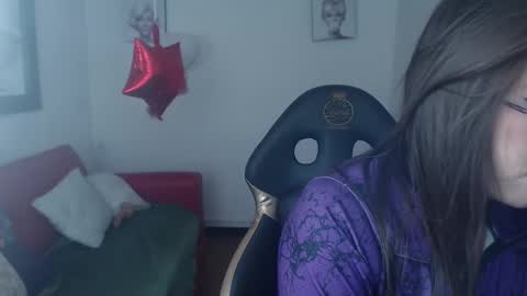 amara_sexy_ online show from 02/19/26, 07:54