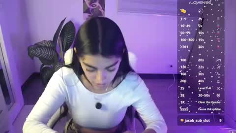 Snapshot of amara_silk chatting on 07/15/26, 12:38 amara_silk online show from 07/15/26, 12:38