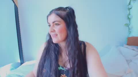 Snapshot of amara_vega chatting on 07/14/26, 01:17 Amara Vega online show from 07/14/26, 01:17