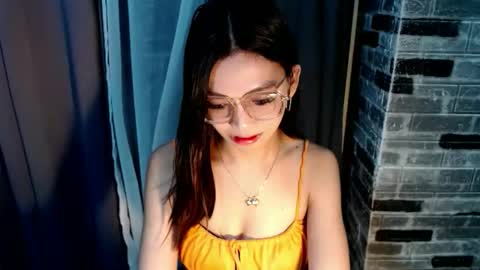 Snapshot of amarabellax chatting on 03/23/26, 06:23 BELLA online show from 03/23/26, 06:23