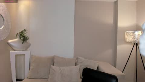 Amara Di online show from 07/10/26, 11:24