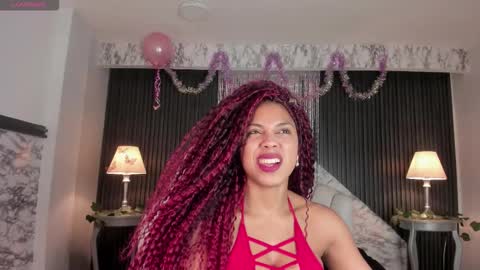 Snapshot of amarafire chatting on 12/22/25, 12:24 Amara Fire Online 700 to 1400 GTM-5 online show from 12/22/25, 12:24