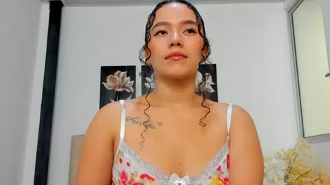Snapshot of amaranta_f00x chatting on 07/16/26, 12:44 Amaranta online show from 07/16/26, 12:44