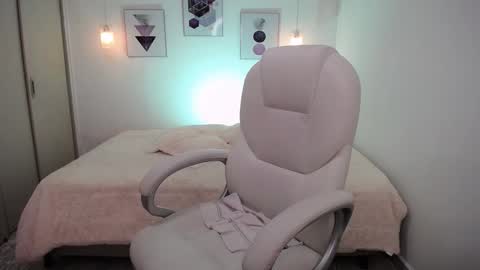 Snapshot of amarantha_ross chatting on 03/04/25, 04:20 Amarantha online show from 03/04/25, 04:20