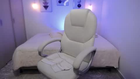 Snapshot of amarantha_ross chatting on 03/08/25, 02:08 Amarantha online show from 03/08/25, 02:08