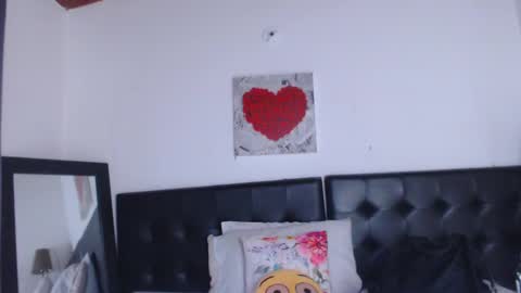   online show from 09/29/25, 11:48