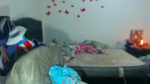 Amara Julia online show from 10/05/25, 07:01