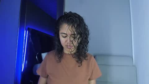 Emily online show from 04/06/26, 10:05