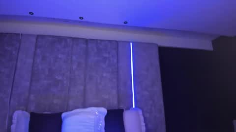 Emily online show from 05/11/26, 10:21