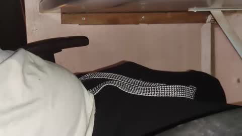 chris online show from 01/08/25, 11:21