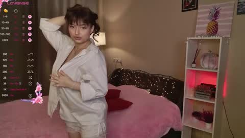 Snapshot of amarisceleste chatting on 11/12/25, 07:31 Amaris online show from 11/12/25, 07:31