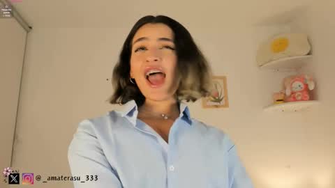  Mar  independent model  online show from 10/13/25, 01:05