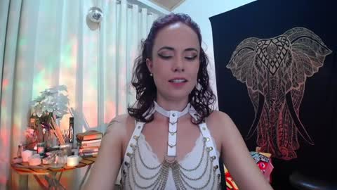 Snapshot of amatista_riveera chatting on 12/26/24, 11:46 Amatista  Next stream 9 DEC 1 PM COLOMBIAN TIME  miss u and love u online show from 12/26/24, 11:46